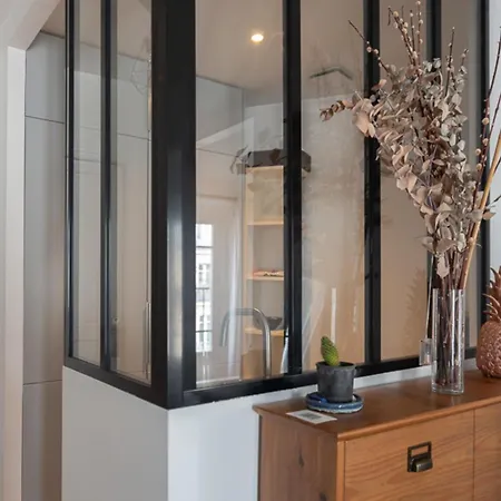 Nice 53 M Near Canal Saint-martin *